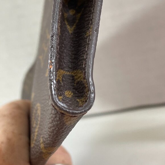 Louis Vuitton Monogram Pouch Leather Brown Zip Logo Used (116075) - Picture 9 of 9